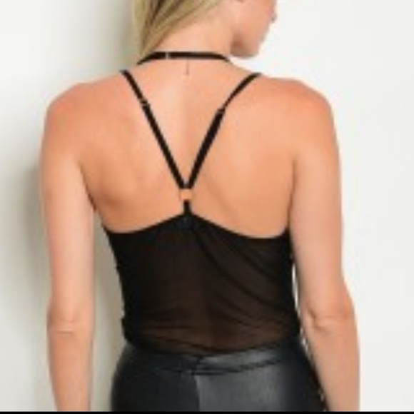 1 Sm ⭐️HP⭐ Sheer Rose Appliqué BodySuit - Picture 6 of 6